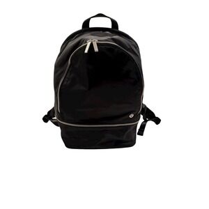 LULULEMON CITY ADVENTURER BACKPACK 20L BLACK silver zip pockets logo solid
